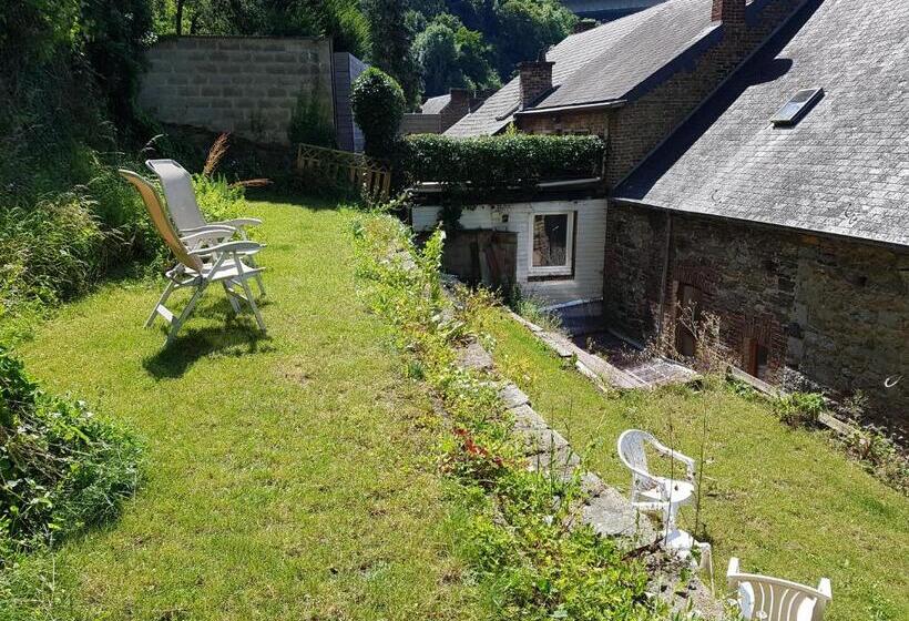 ペンション Panamá