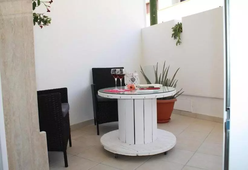 B&b Cafe  Fausu