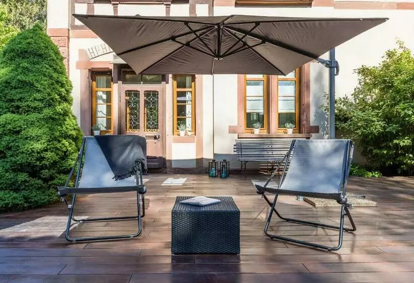 ベッドアンドブレックファースト Chambre D Hôtes Du Côté Des Remparts