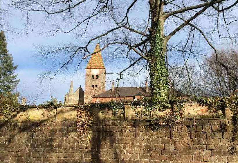 ベッドアンドブレックファースト Chambre D Hôtes Du Côté Des Remparts