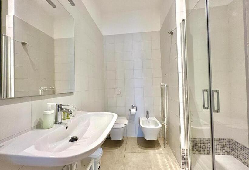 مبيت وإفطار Le 4 Stagioni Rooms