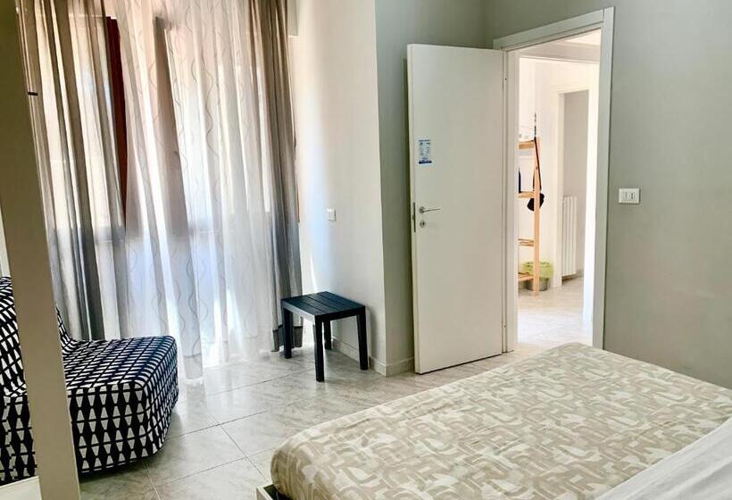 مبيت وإفطار Le 4 Stagioni Rooms