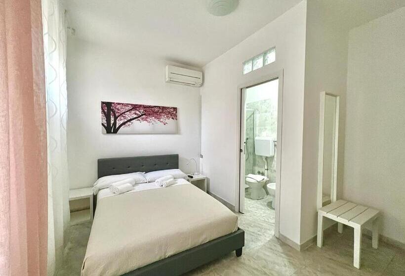 مبيت وإفطار Le 4 Stagioni Rooms