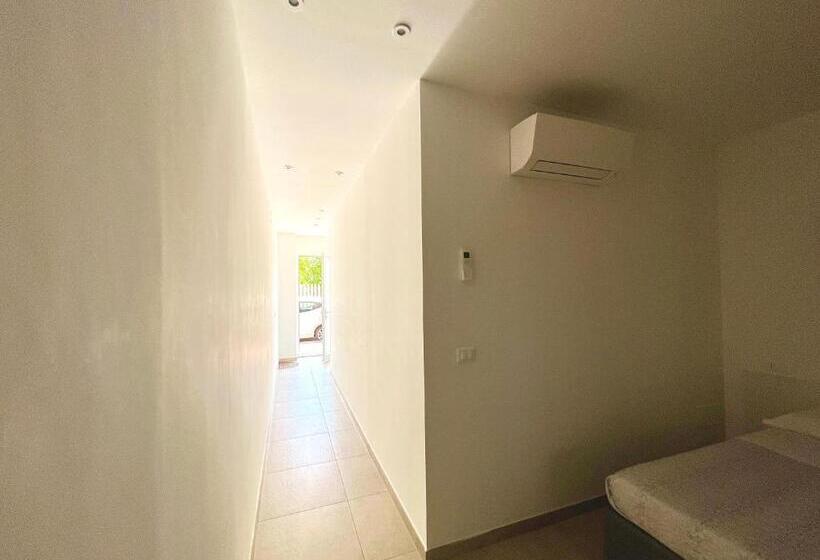 مبيت وإفطار Le 4 Stagioni Rooms