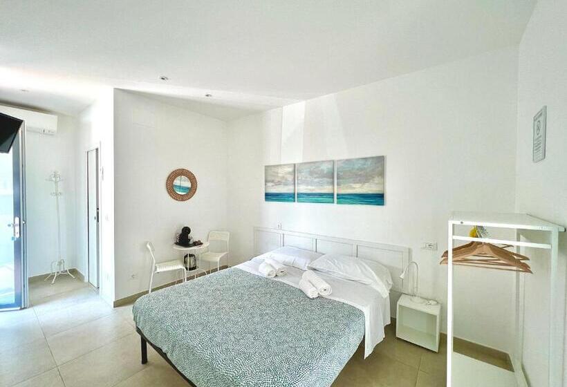 مبيت وإفطار Le 4 Stagioni Rooms