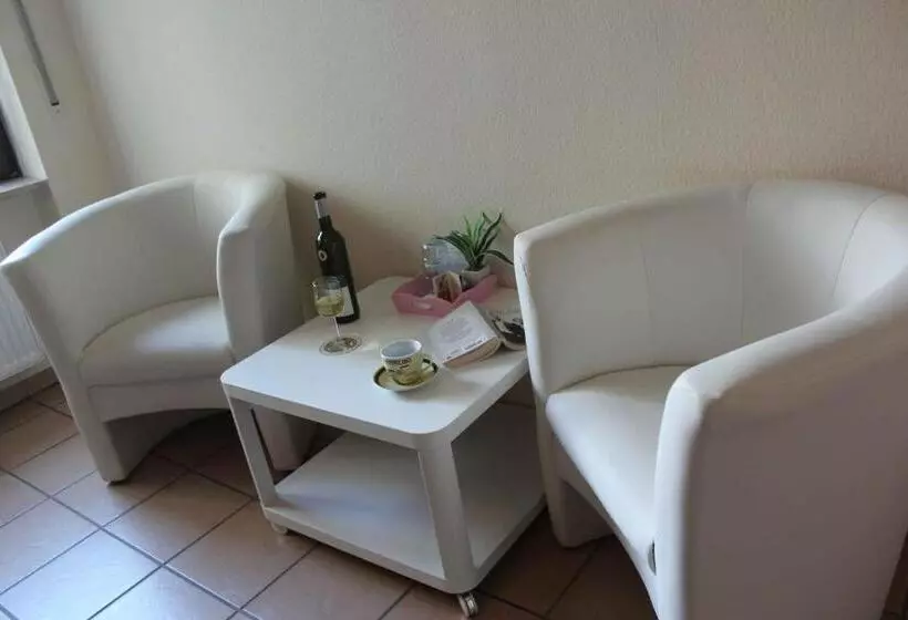 Aamiaismajoitus (B&B) Pension Rehschopp