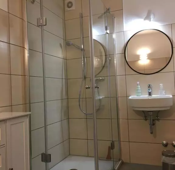 Aamiaismajoitus (B&B) Pension Rehschopp