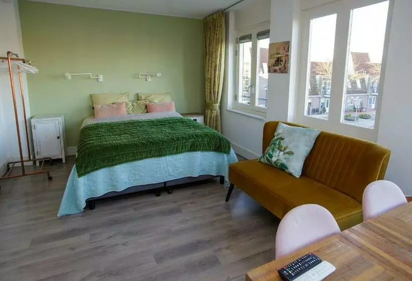 El Puerto Bed And Breakfast