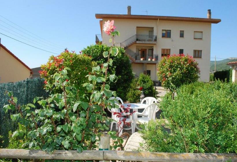 Отель Cal Serveró