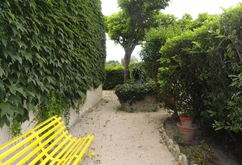 Otel De L île