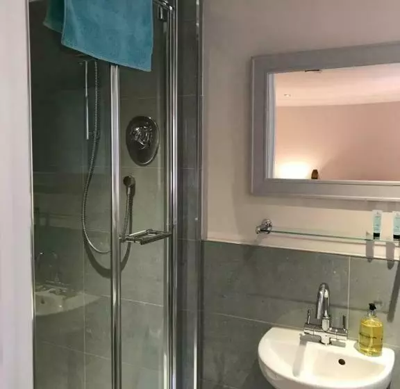 Mays Cottage Bed And Breakfast