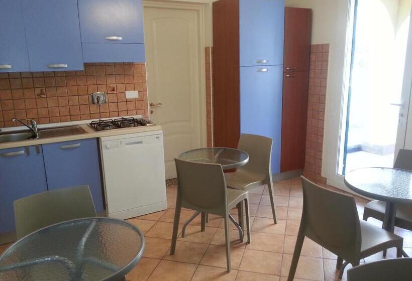 פנסיון Andoramare B&b