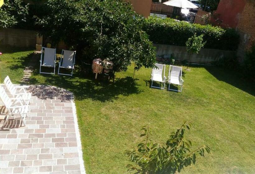 פנסיון Andoramare B&b