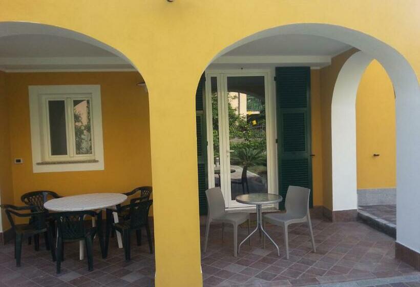 פנסיון Andoramare B&b