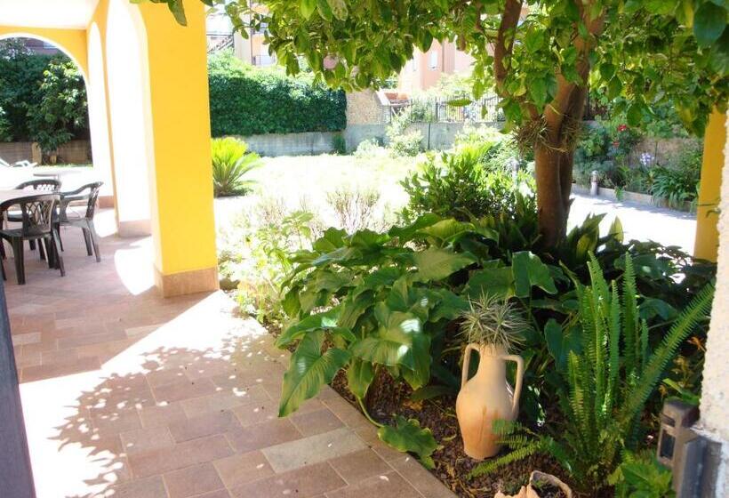 פנסיון Andoramare B&b