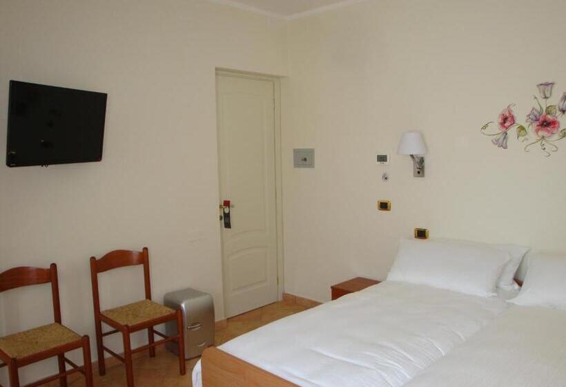 פנסיון Andoramare B&b