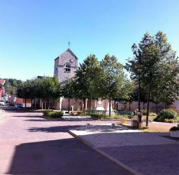 Majatalo Les Lilas Roses