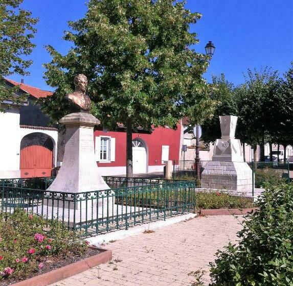 ペンション Les Lilas Roses