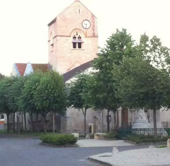 Majatalo Les Lilas Roses