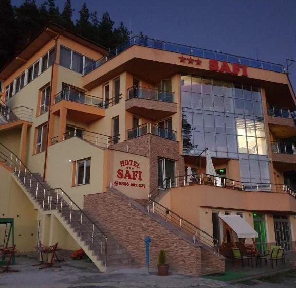 פנסיון Safi