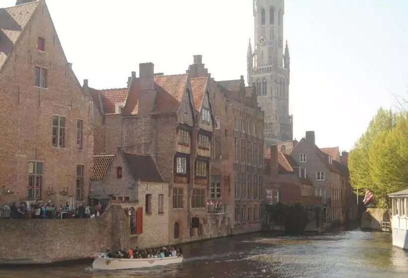 Aamiaismajoitus (B&B) Passe Partout