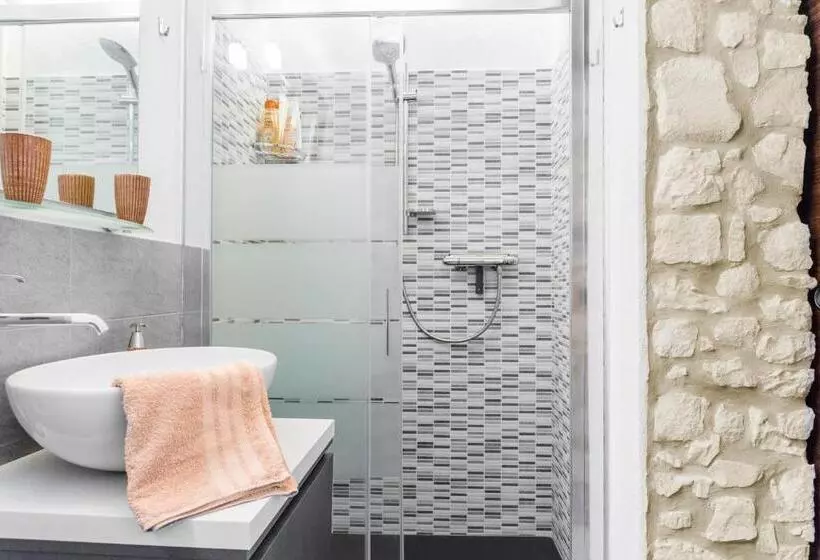 ベッドアンドブレックファースト Relais Des Roches