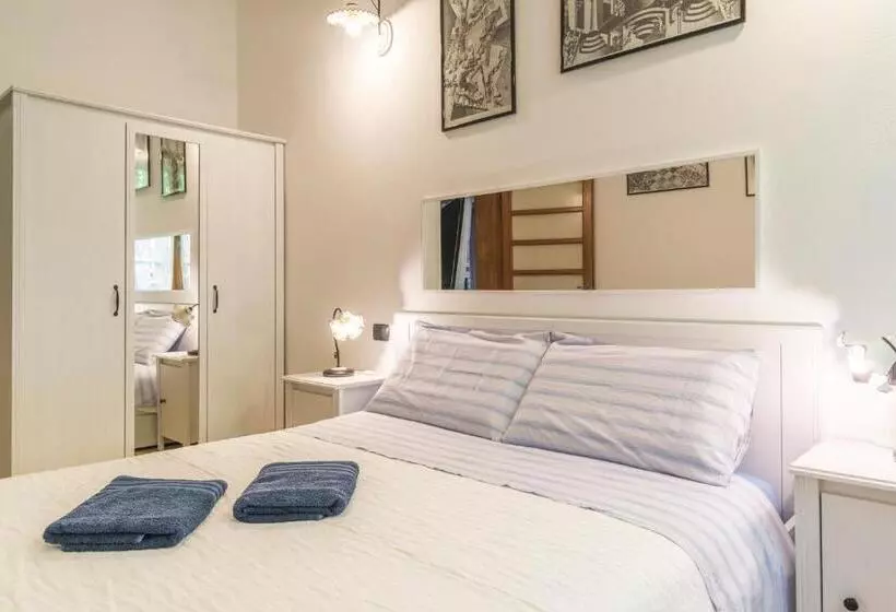 ベッドアンドブレックファースト Relais Des Roches