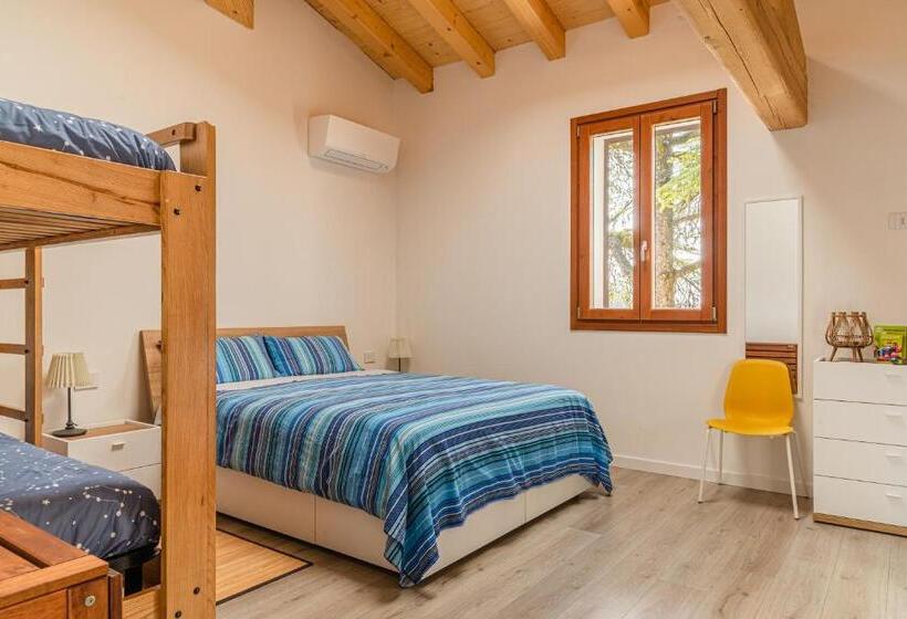 تختخواب و صبحانه Relais Des Roches