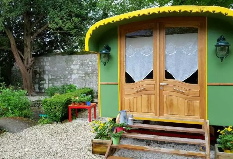 Aamiaismajoitus (B&B) Roulotte Mariposa