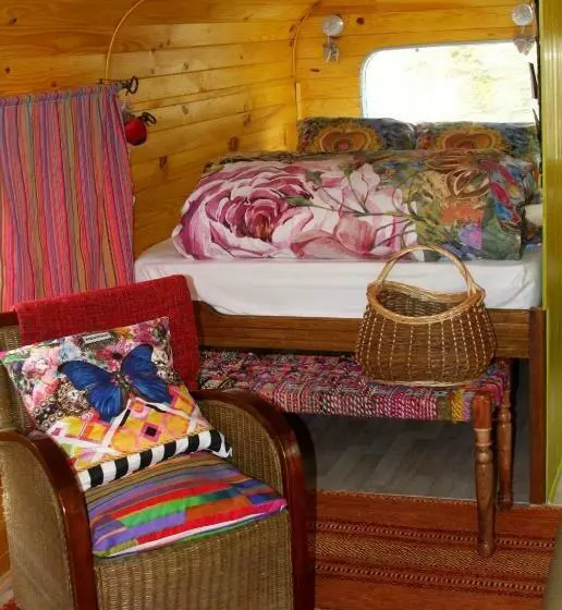 Aamiaismajoitus (B&B) Roulotte Mariposa