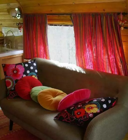 Aamiaismajoitus (B&B) Roulotte Mariposa