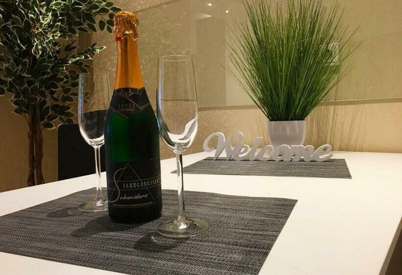 Aparthotel C Est La Vie