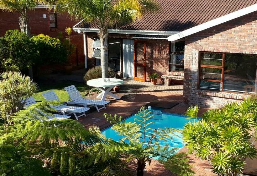 Пансион Plettenberg Bay 7 Bunker Avenue