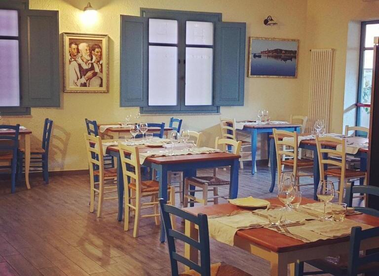 膳宿费 S Apposentu Teuladesu Affittacamere Del Ristorante Da Stefano