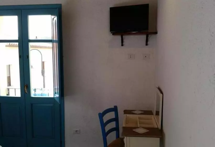 ペンション S Apposentu Teuladesu Affittacamere Del Ristorante Da Stefano