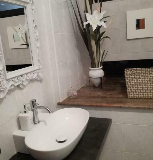 פנסיון Sweet Sweet Home