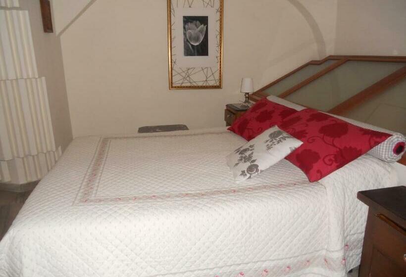 פנסיון Sweet Sweet Home