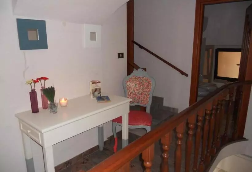 Majatalo Sweet Sweet Home