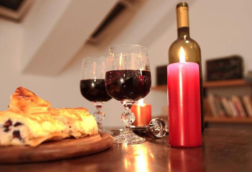 膳宿费 Ubytovanie Eva