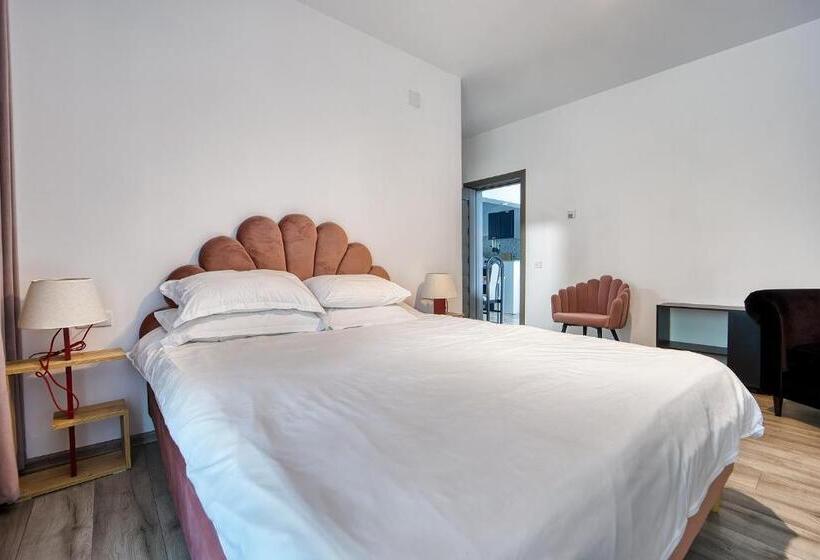 Pensiunea Agroturistica Diana