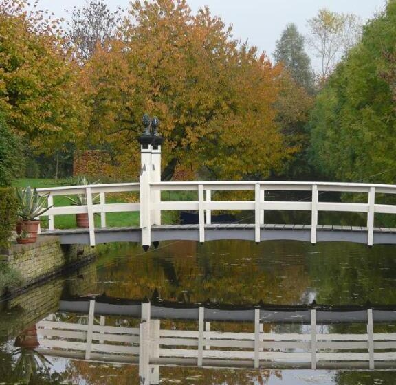 Bed and Breakfast Landgoedlogies Pábema