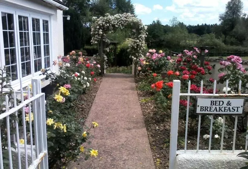 Bed and Breakfast Weir Mill Farm