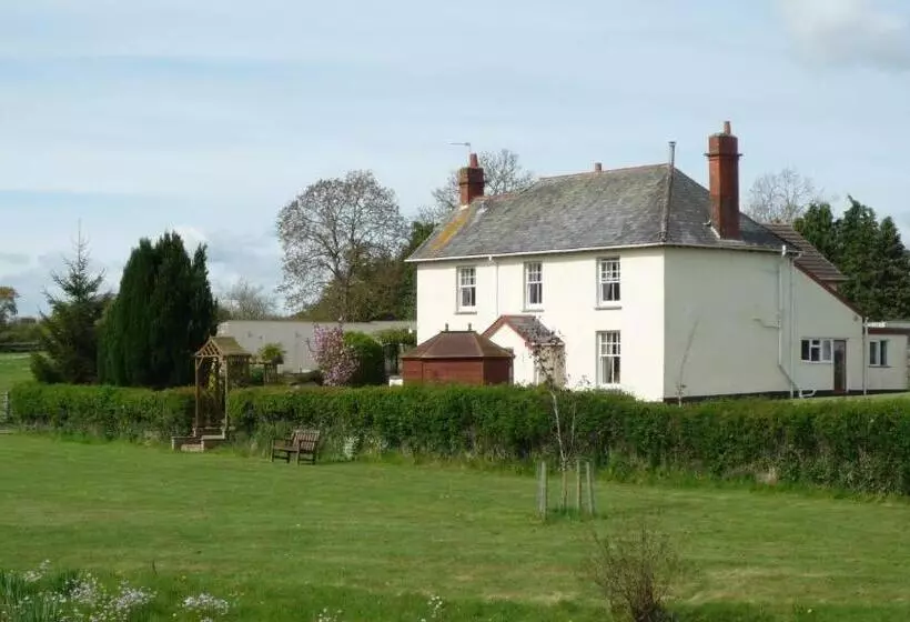 Bed and Breakfast Weir Mill Farm