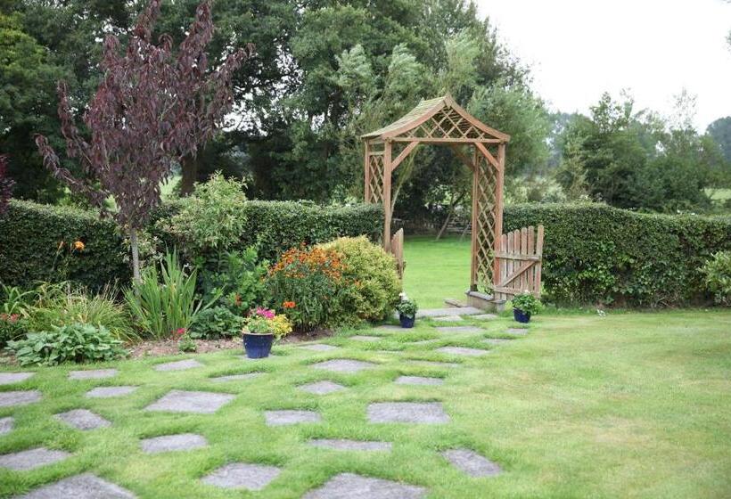 Bed and Breakfast Weir Mill Farm