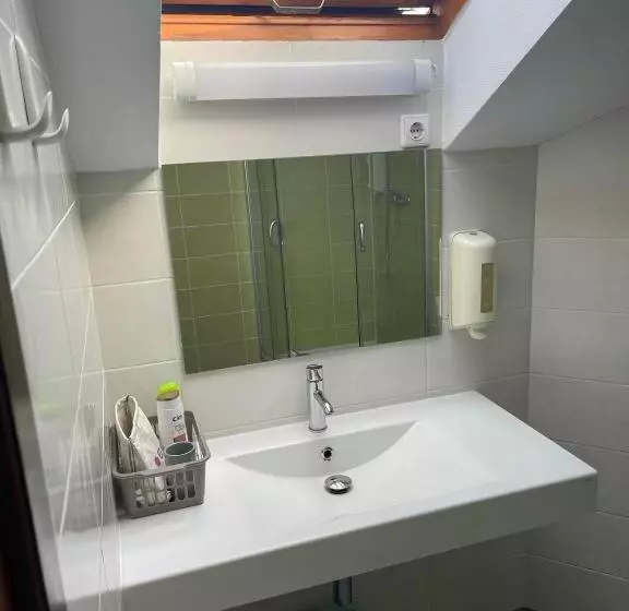 Pension Akmenine Kerpe