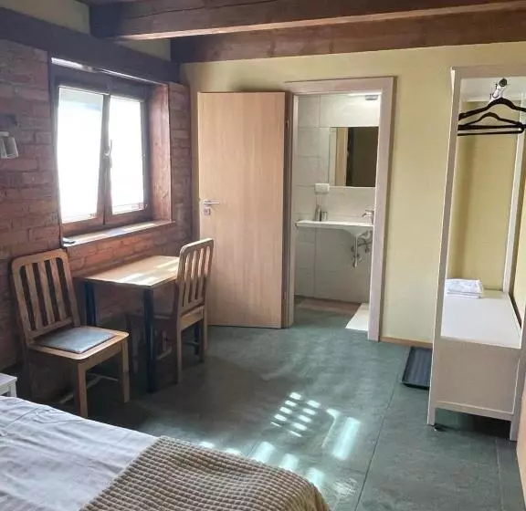 Pension Akmenine Kerpe