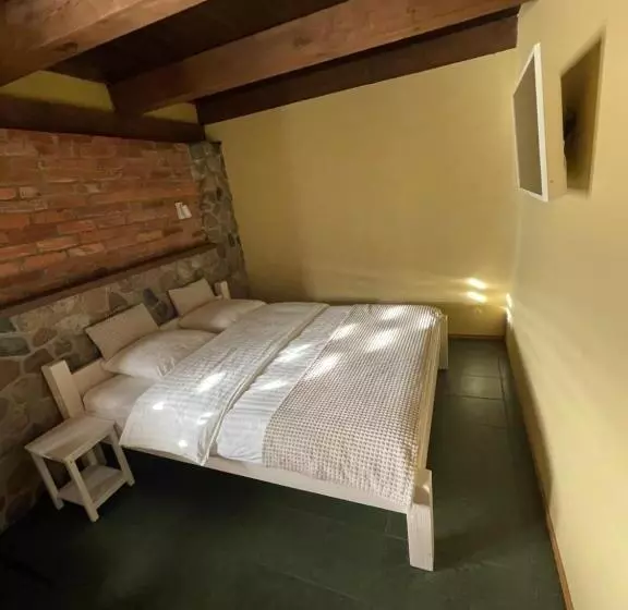 Pension Akmenine Kerpe