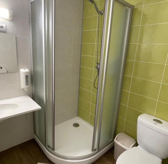 پانسیون Akmenine Kerpe