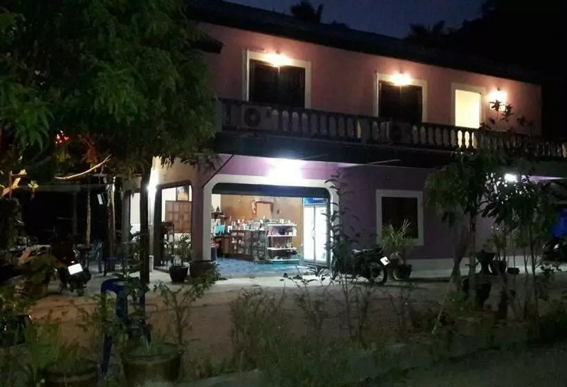ペンション Baan Klong House