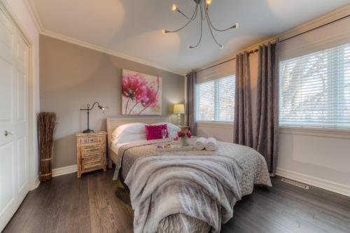 بنسيون Downtown Luxury Victorian Retreat